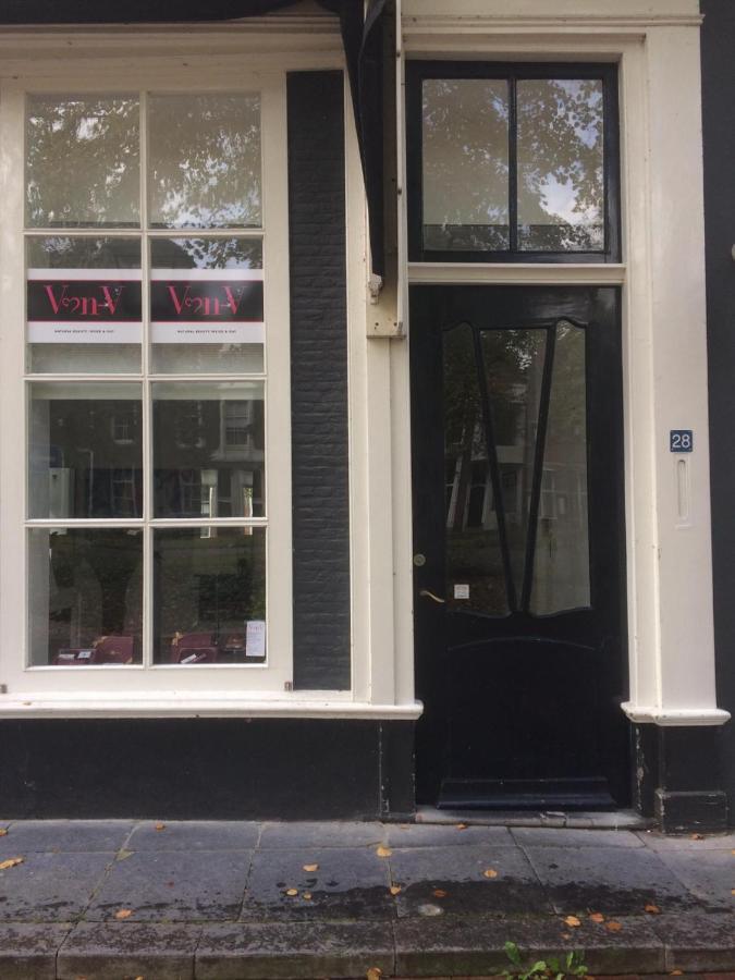 Slapen Bij Van-V Zierikzee Esterno foto